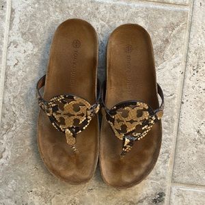 Tory Burch cloud sandal size 9.5 snake print like new